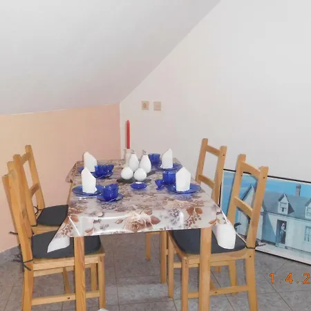 Idylle Im Grunen Apartman